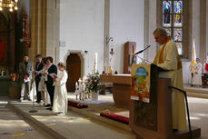 Feier der 1. Heiligen Kommunion in Sankt Crescentius (Foto: Karl-Franz Thiede)